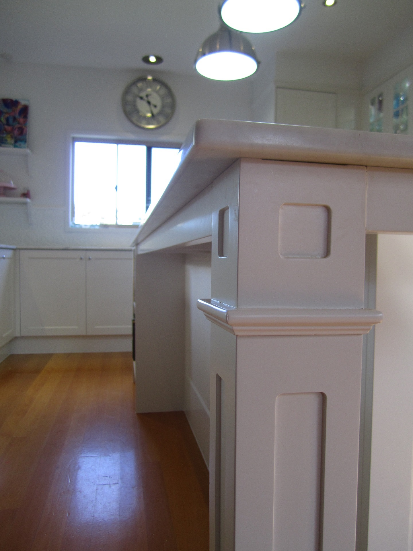 Brisbane Kitchen Design Garate Graceville Traditional KitchenRenovation Feature Profiled Pillars(2)