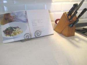 Frosty Carina Caesarstone Benchtops with Subway Tiles